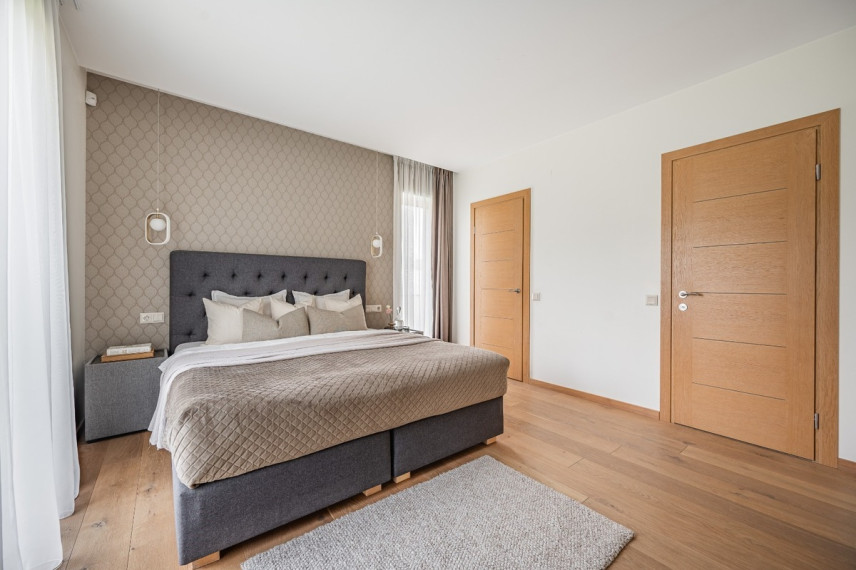 Parduodamas namas Gelvadiškių Sodų 2-oji g., Vilniaus m., Vilniaus m. sav., 139.62 m2 ploto, 1 aukštai 13