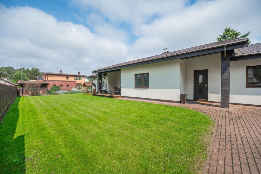 Parduodamas namas Gelvadiškių Sodų 2-oji g., Vilniaus m., Vilniaus m. sav., 139.62 m2 ploto, 1 aukštai 30