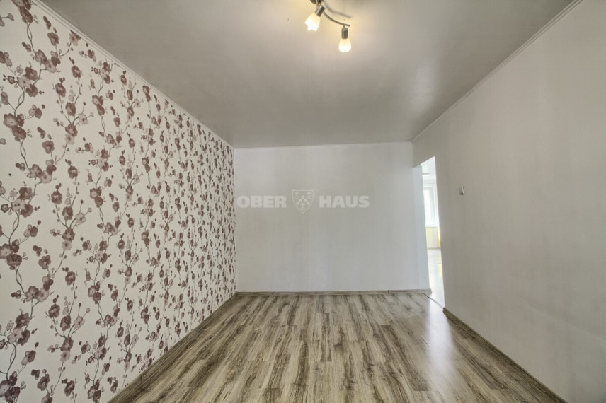 Parduodamas butas Krymo g. , Lieporiai, Šiaulių m., Šiaulių m. sav., 64.14 m2 ploto, 3 kambariai 8