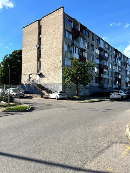 Parduodamas butas Žalgirio g., Šiaulių m., Šiaulių m. sav., 25.46 m2 ploto, 1 kambariai 25