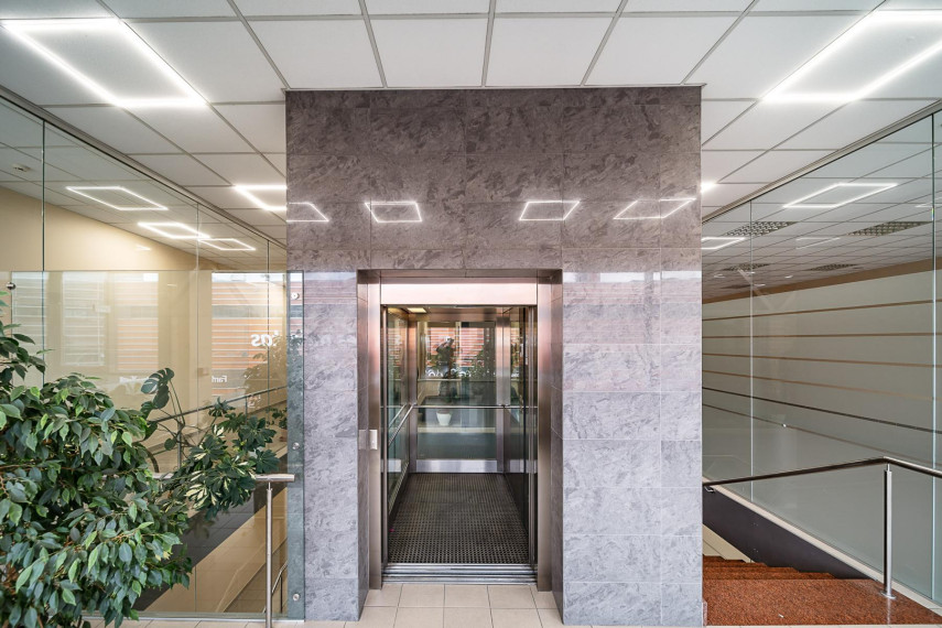 Parduodamos patalpos Tilžės g., Centras, Šiaulių m., Šiaulių m. sav., 3145.93 m² ploto 1