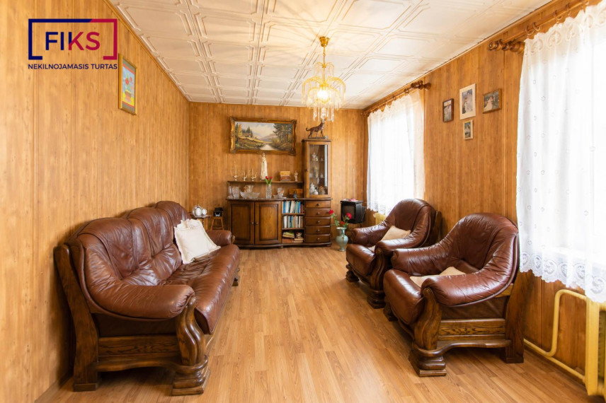 Parduodamas namas Gedimino g., Kazlų Rūdos m., Kazlų Rūdos sav., 205.85 m² ploto 9 kambariai 20