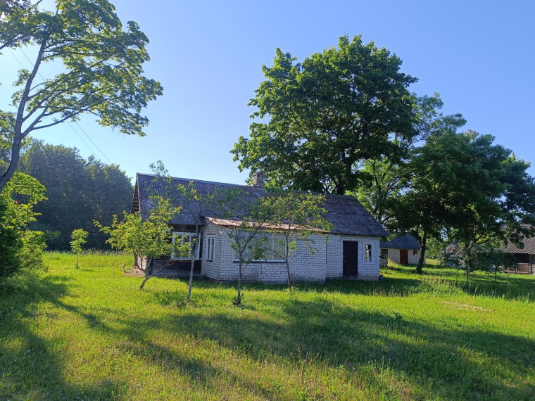 Parduodamas namas Pievų g., Balbutų k., Varėnos r. sav., 75.00 m² ploto 3 kambariai 3