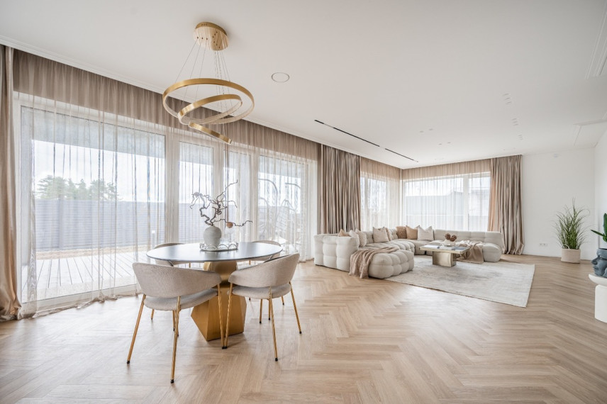 Parduodamas namas Miško g., Vilniaus m., Vilniaus m. sav., 212 m2 ploto, 1 aukštai 1