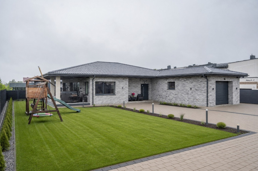 Parduodamas namas Miško g., Vilniaus m., Vilniaus m. sav., 212 m2 ploto, 1 aukštai 30