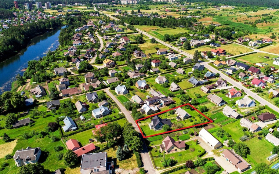 Parduodamas namas Darželio g., Neravų k., Druskininkų sav., 137.9 m2 ploto, 1 aukštai 3