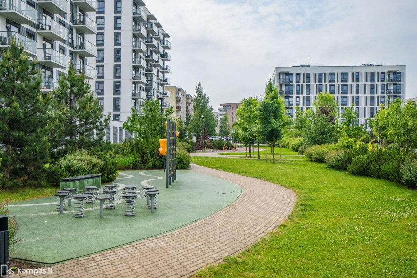 Parduodamas butas Karaliaučiaus g., Pilaitė, Vilniaus m., Vilniaus m. sav., 66.27 m² ploto 3 kambariai 7
