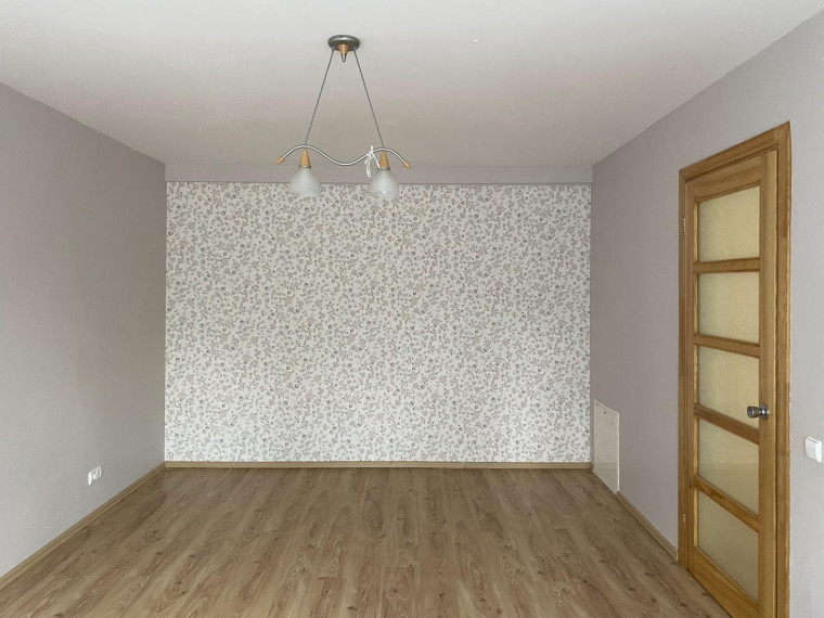Parduodamas butas Salotės g., Pilaitė, Vilniaus m., Vilniaus m. sav., 213 m² ploto 4 kambariai 6