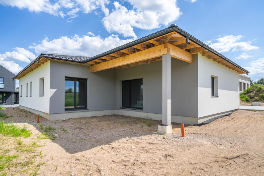 Parduodamas namas Pelėdų g., Didžiųjų Gulbinų k., Vilniaus r. sav., 127 m² ploto 4 kambariai 3