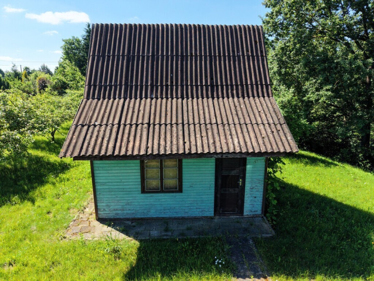PARDUODAMI DU GRETIMI SODO SKLYPAI DAUMANTŲ SODUOSE, KĖDAINIŲ R. 4