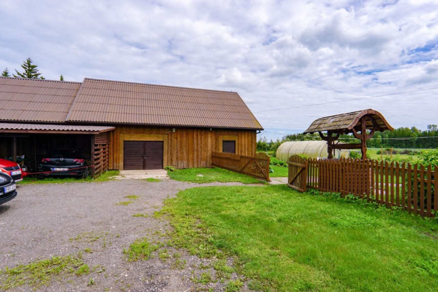 Parduodamas namas Valdeikių k., Radviliškio r. sav., 95.13 m2 ploto, 1 aukštai 25