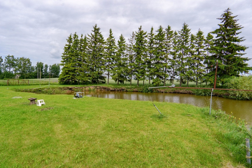 Parduodamas namas Valdeikių k., Radviliškio r. sav., 95.13 m2 ploto, 1 aukštai 33