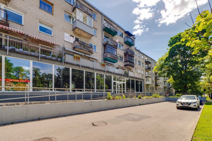 Nuomojamos paslaugų, prekybos patalpos Antakalnio g., Vilniaus m., Vilniaus m. sav., 216 m2 ploto 1