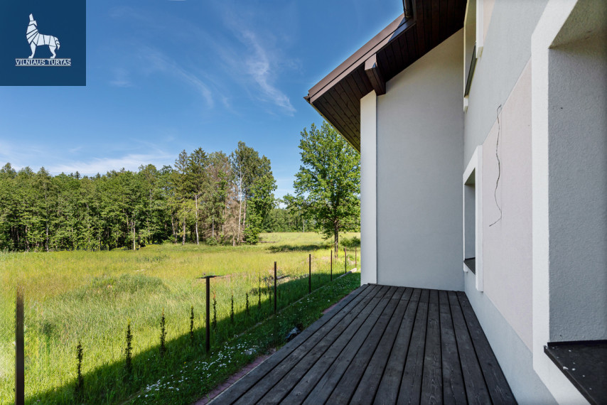 Parduodamas namas Vilniaus r. sav., Pranciškonių vs., pranciškonių g.8-oji, 277.98 m2 ploto, 2 aukštai 21