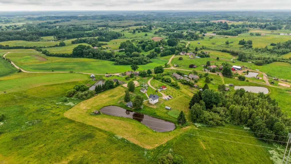 Parduodamas namas Šarkiškių k., Vilniaus r. sav., 112.79 m² ploto 4 kambariai 17