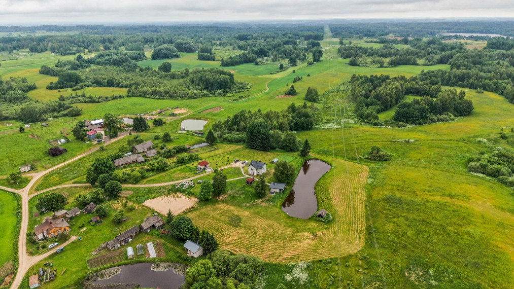 Parduodamas namas Šarkiškių k., Vilniaus r. sav., 112.79 m² ploto 4 kambariai 18