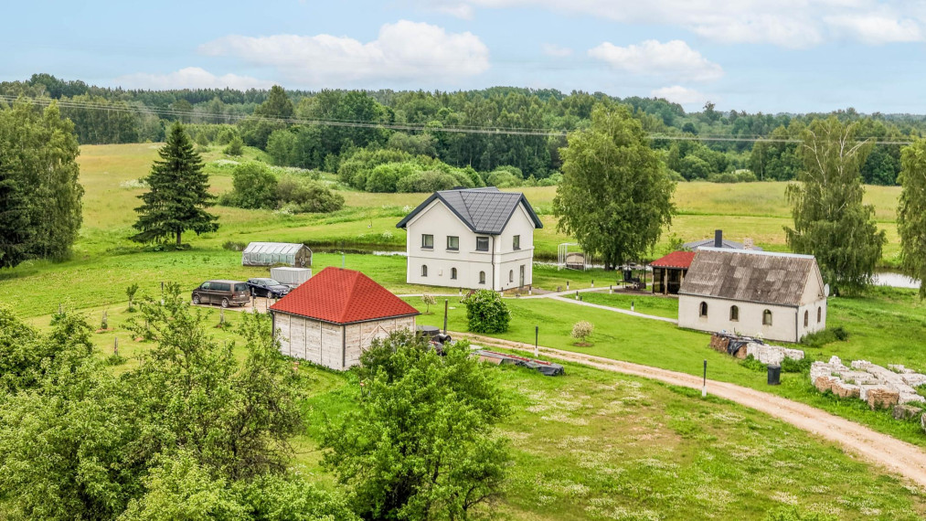 Parduodamas namas Šarkiškių k., Vilniaus r. sav., 112.79 m² ploto 4 kambariai 5
