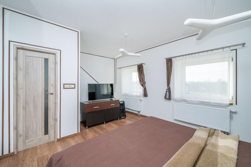 Parduodamas namas Šarkiškių k., Vilniaus r. sav., 112.79 m² ploto 4 kambariai 58