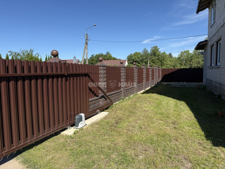 Parduodamas namas Liepų g., Kairių mstl., Šiaulių r. sav., 210 m2 ploto, 2 aukštai 5