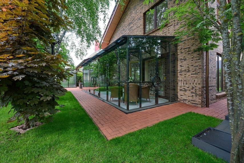 Parduodamas namas Radviliškio g., Klaipėdos m., Klaipėdos m. sav., 227.28 m2 ploto, 2 aukštai 4