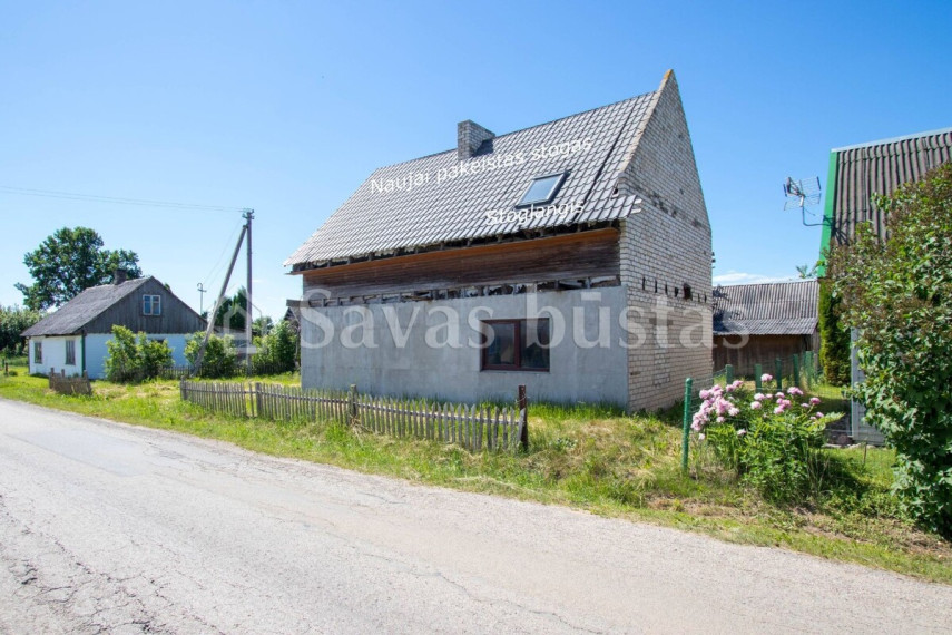 Parduodamas namas Pelkelės k., Akmenės r. sav., 1 m2 ploto, 1 aukštai 8