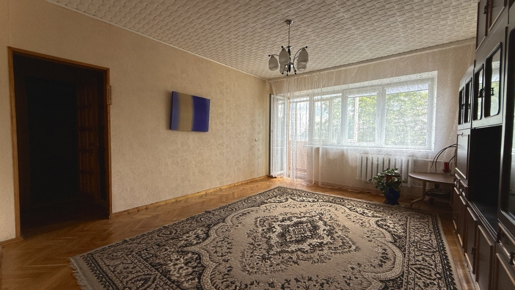 PARDUODAMAS ERDVUS 3 KAMBARIŲ BUTAS J. BASANAVIČIAUS G., KĖDAINIAI 6