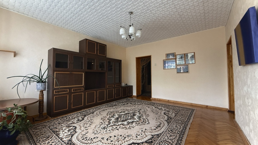PARDUODAMAS ERDVUS 3 KAMBARIŲ BUTAS J. BASANAVIČIAUS G., KĖDAINIAI 7