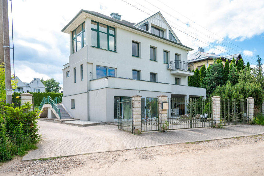 Parduodamas butas Ajerų g., Antežerių k., Vilniaus r. sav., 80 m² ploto 4 kambariai 3