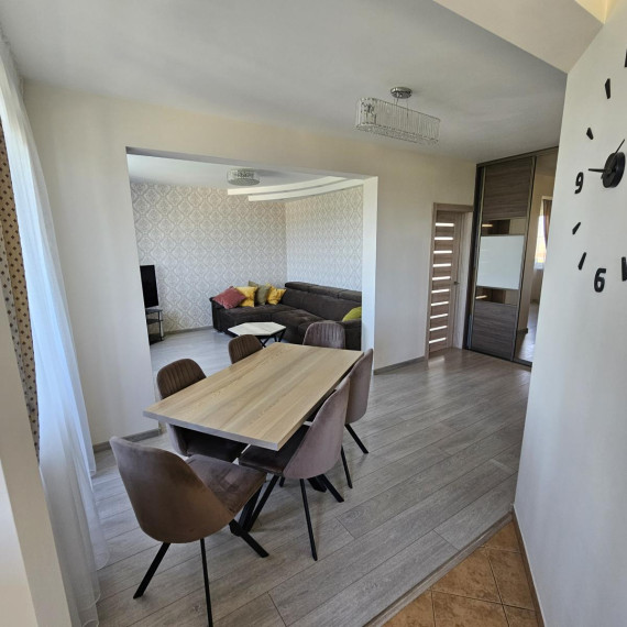 Parduodamas butas Budelkiemio g., Vingio, Klaipėdos m., Klaipėdos m. sav., 78.00 m² ploto 3 kambariai 8