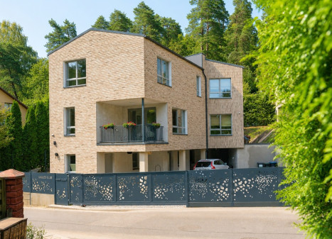 Nuomojamas namas Saulės g., Antakalnis, Vilniaus m., Vilniaus m. sav., 112 m2 ploto, 2 aukštai Nuomojamas namas Saulės g., Antakalnis, Vilniaus m., Vilniaus m. sav., 112 m2 ploto, 2 aukštai