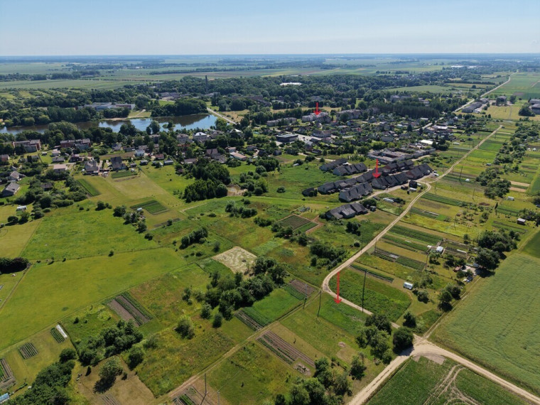 PARDUODAMAS 4 KAMBARIŲ BUTAS SU ŽEMĖS SKLYPU IR ŪKINIO PASTATO DALIMI – VAINOTIŠKIAI, KĖDAINIŲ R. 21