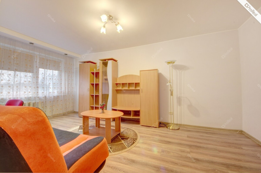 Nuomojamas butas Architektų g., Vilniaus m., Vilniaus m. sav., 33 m2 ploto, 1 kambariai 4