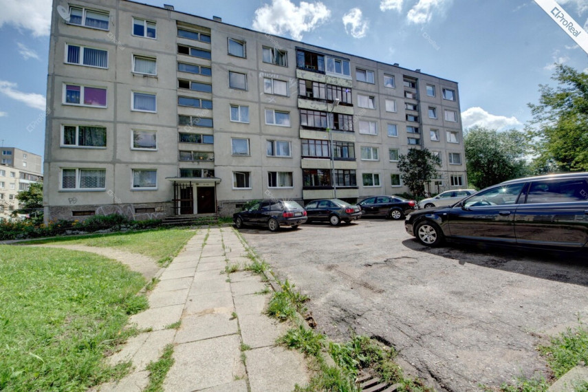 Nuomojamas butas Architektų g., Vilniaus m., Vilniaus m. sav., 33 m2 ploto, 1 kambariai 10