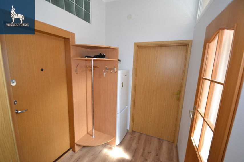 Nuomojamas butas Aguonų g., Senamiestis, Vilniaus m., Vilniaus m. sav., 40 m2 ploto, 1 kambariai 15