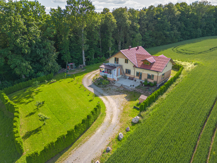 Parduodamas namas Tvirtovės g., Praniūnų k., Alytaus r. sav., 142.4 m2 ploto, 1 aukštai 13