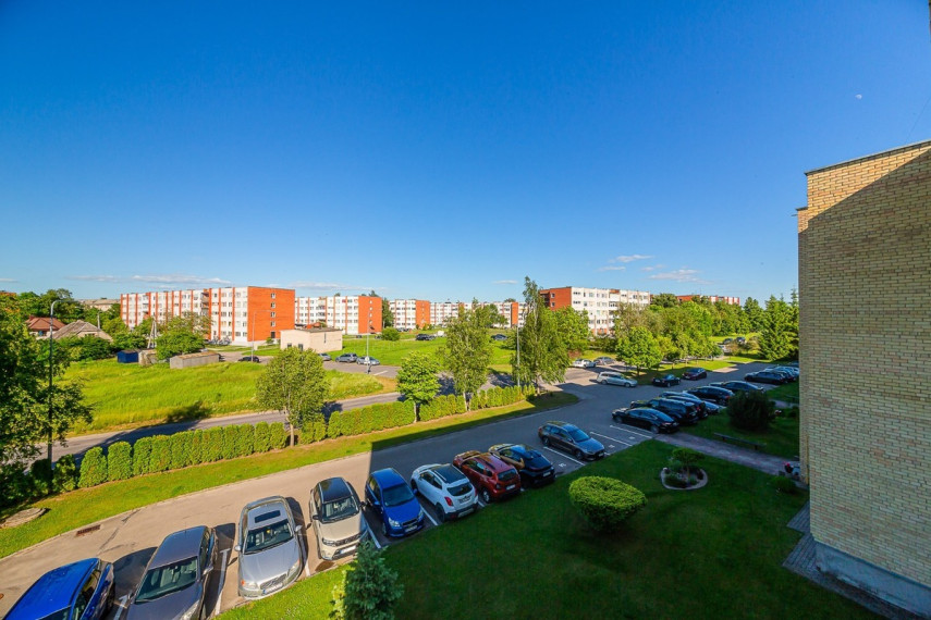 Parduodamas butas Gumbinės g., Šiaulių m., Šiaulių m. sav., 75.39 m2 ploto, 3 kambariai 27