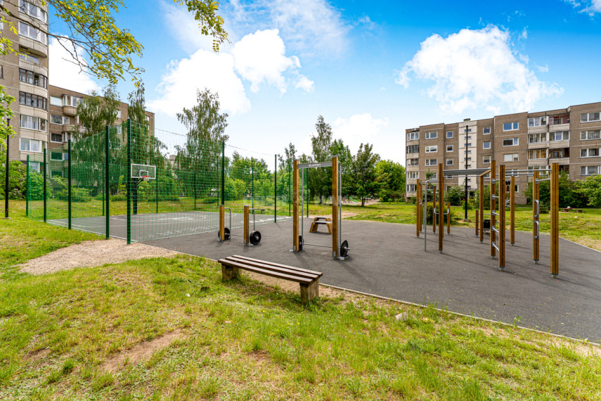 Parduodamas butas I. Kanto al., Pilaitė, Vilniaus m., Vilniaus m. sav., 36 m2 ploto, 1 kambariai 18