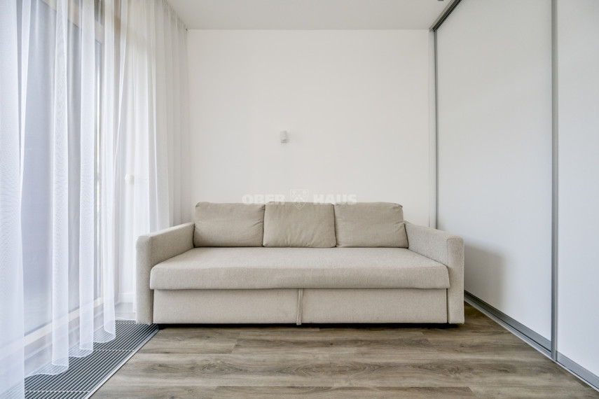 Nuomojamas butas Olimpiečių g., Šnipiškės, Vilniaus m., Vilniaus m. sav., 131 m2 ploto, 3 kambariai 26