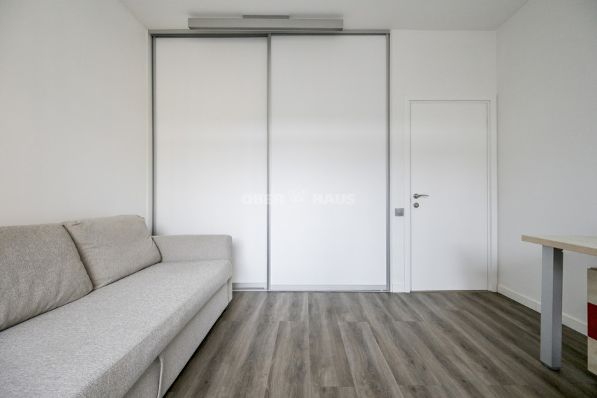 Nuomojamas butas Olimpiečių g., Šnipiškės, Vilniaus m., Vilniaus m. sav., 131 m2 ploto, 3 kambariai 28