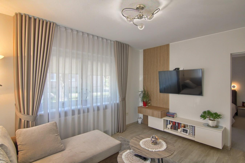Parduodamas namas J. Šliūpo g., Centras, Šiaulių m., Šiaulių m. sav., 56.17 m² ploto 2 kambariai 4