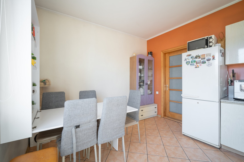 Parduodamas namas Miglių g., Ukmergės m., Ukmergės r. sav., 234.07 m2 ploto, 2 aukštai 11