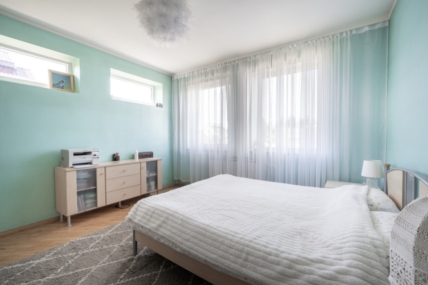 Parduodamas namas Miglių g., Ukmergės m., Ukmergės r. sav., 234.07 m2 ploto, 2 aukštai 13