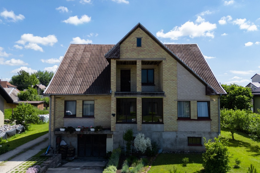Parduodamas namas Miglių g., Ukmergės m., Ukmergės r. sav., 234.07 m2 ploto, 2 aukštai 25
