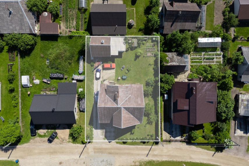 Parduodamas namas Miglių g., Ukmergės m., Ukmergės r. sav., 234.07 m2 ploto, 2 aukštai 26