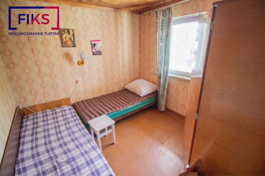 Parduodamas namas Pušyno g., Gulbiniškių k., Jonavos r. sav., 32 m² ploto 2 kambariai 4