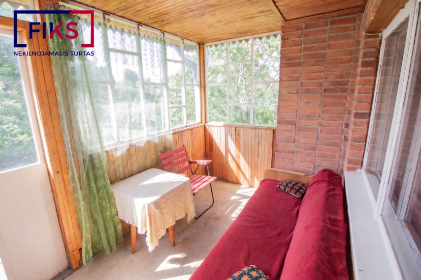 Parduodamas namas Pušyno g., Gulbiniškių k., Jonavos r. sav., 32 m² ploto 2 kambariai 6