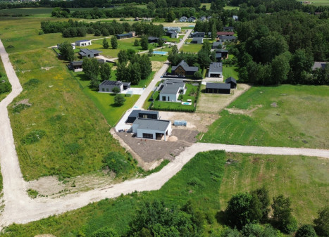 Parduodamas namas Piliarožių g., Pyplių k., Kauno r. sav., 119.8 m2 ploto, 1 aukštai Parduodamas namas Piliarožių g., Pyplių k., Kauno r. sav., 119.8 m2 ploto, 1 aukštai