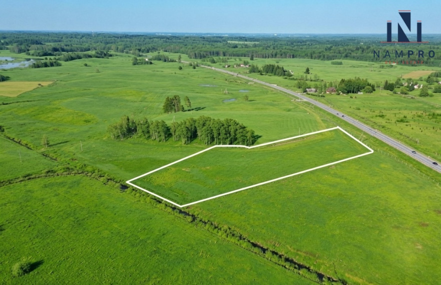 Molėtų raj., Mažeikių k., parduodamas 1,3689 ha pramoninės-sandėliavimo paskirties sklypas 3