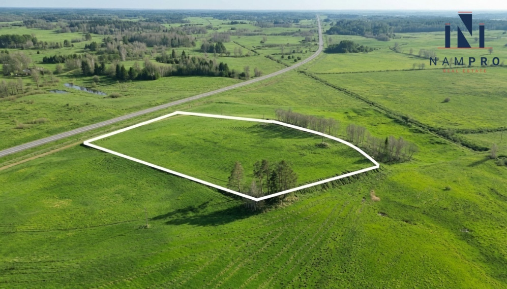 Molėtų raj., Mažeikių k., parduodamas 2,45 ha pramoninės-sandėliavimo paskirties sklypas 1