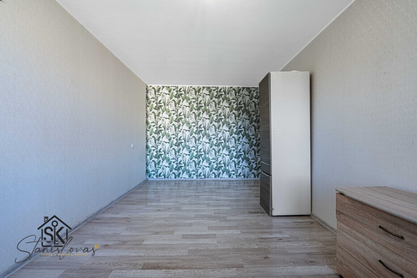 PARDUODAMAS 2 KAMBARIŲ BUTAS ŠILUTĖJE, MELIORATORIŲ AL. 10 4